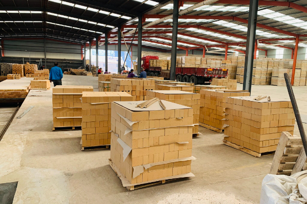clay refractory brick
