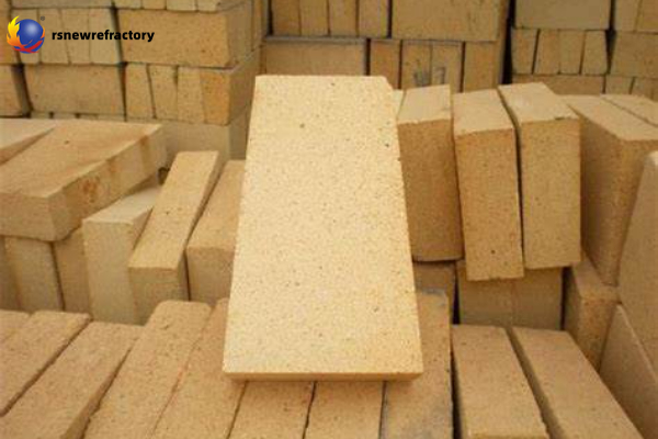 T-3 refractory brick