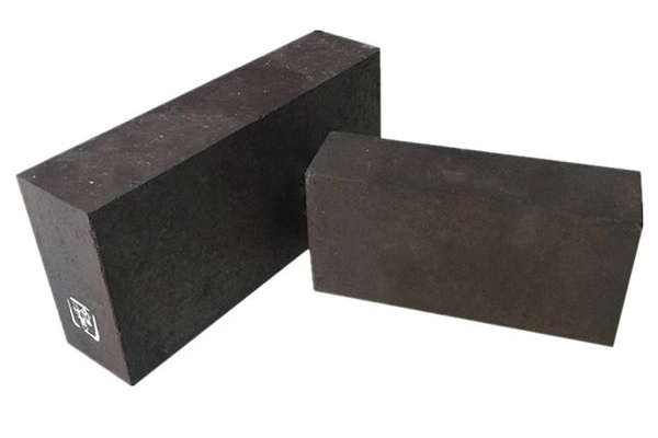 Magnesite chrome brick