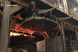 How does the ladle slide gate system ensure the quality of molten steel and production safety?