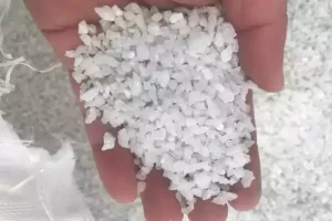 The six most commonly used types of raw materials for refractory products.